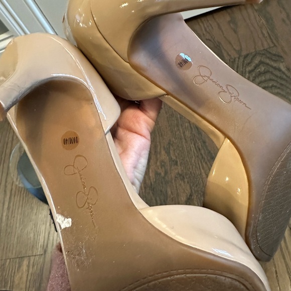 Nude Jessica Simpson Pumps - Picture 4 of 8